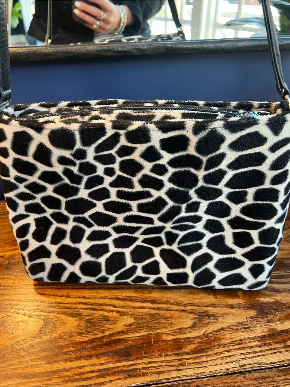 kate spade Black & White Giraffe-Pattern Shoulder Bag Vintage USA made